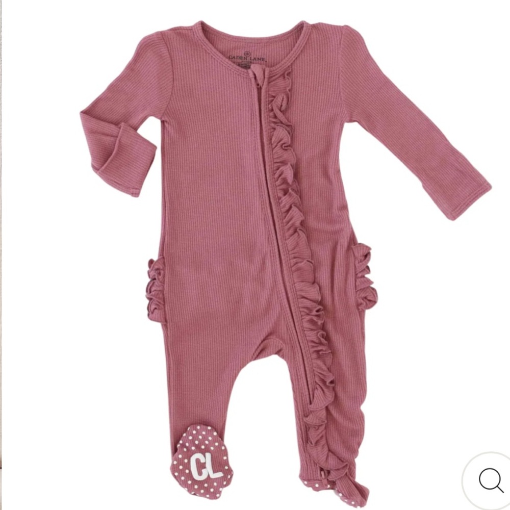 Caden Lane Ruffled Zippered Footie